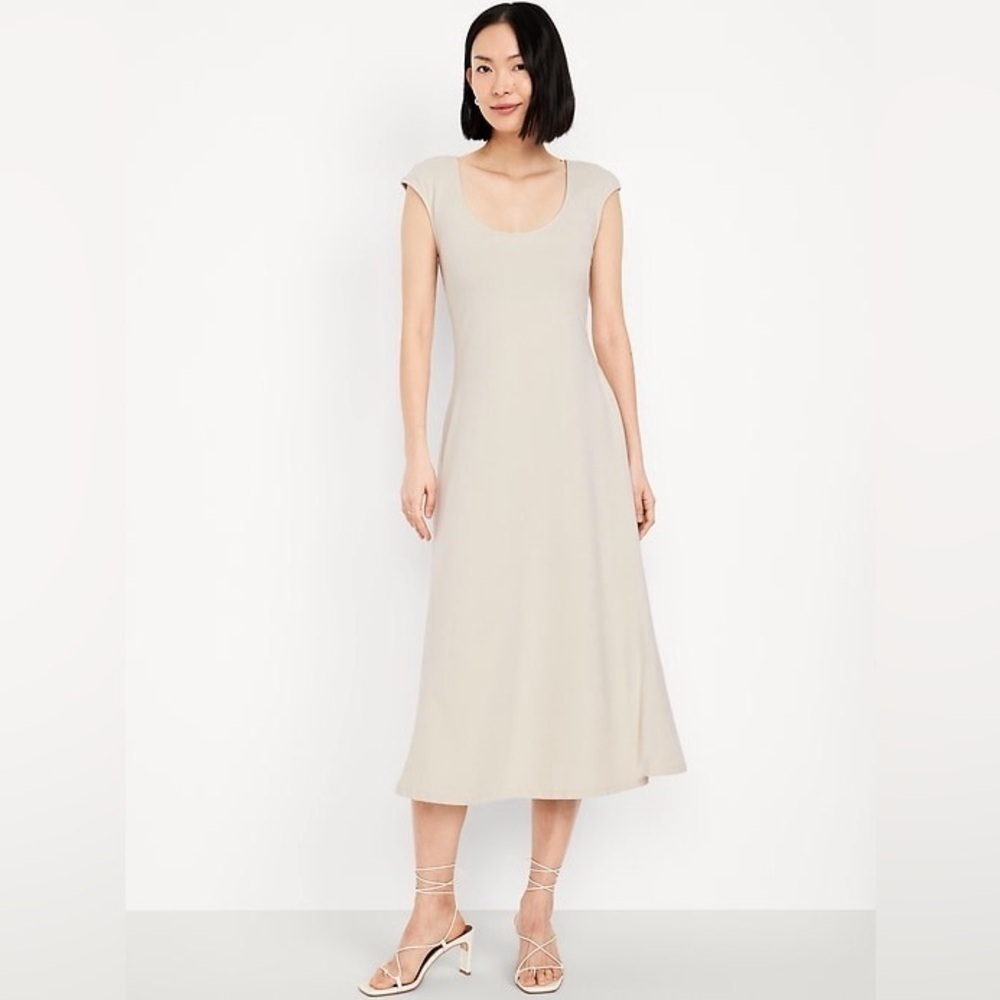 NWT! Old Navy WISH BONE Fit & Flare Midi Dress  🍭💿